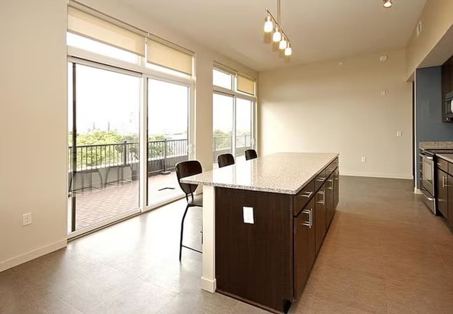 Minneapolis Apartment: 711 4th St SE