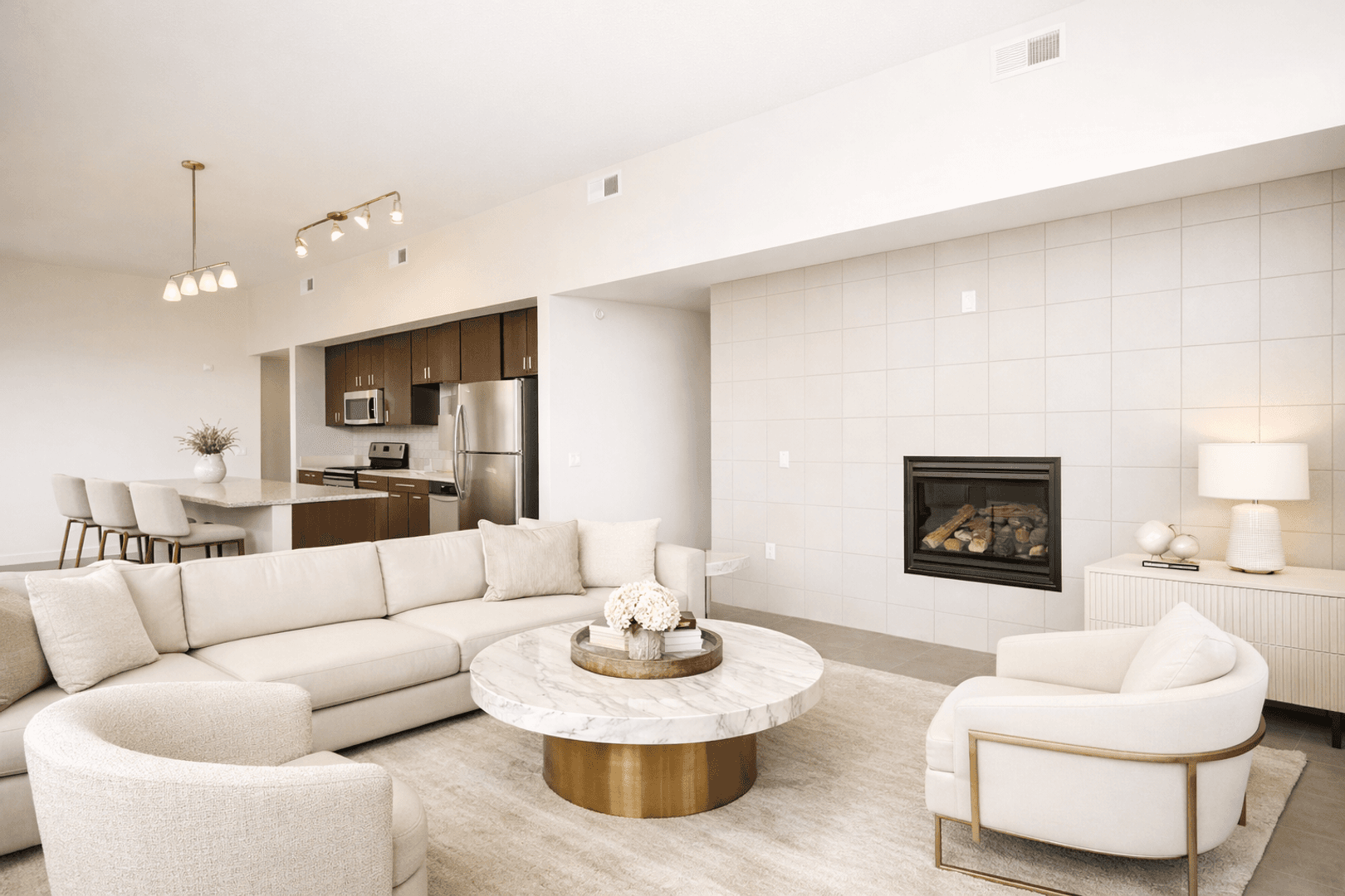 Minneapolis Apartment: 711 4th St SE
