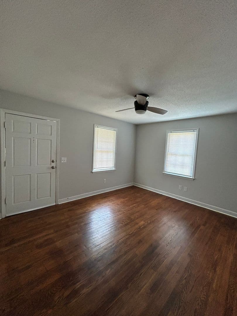 Columbia House: 3825 Monroe Street