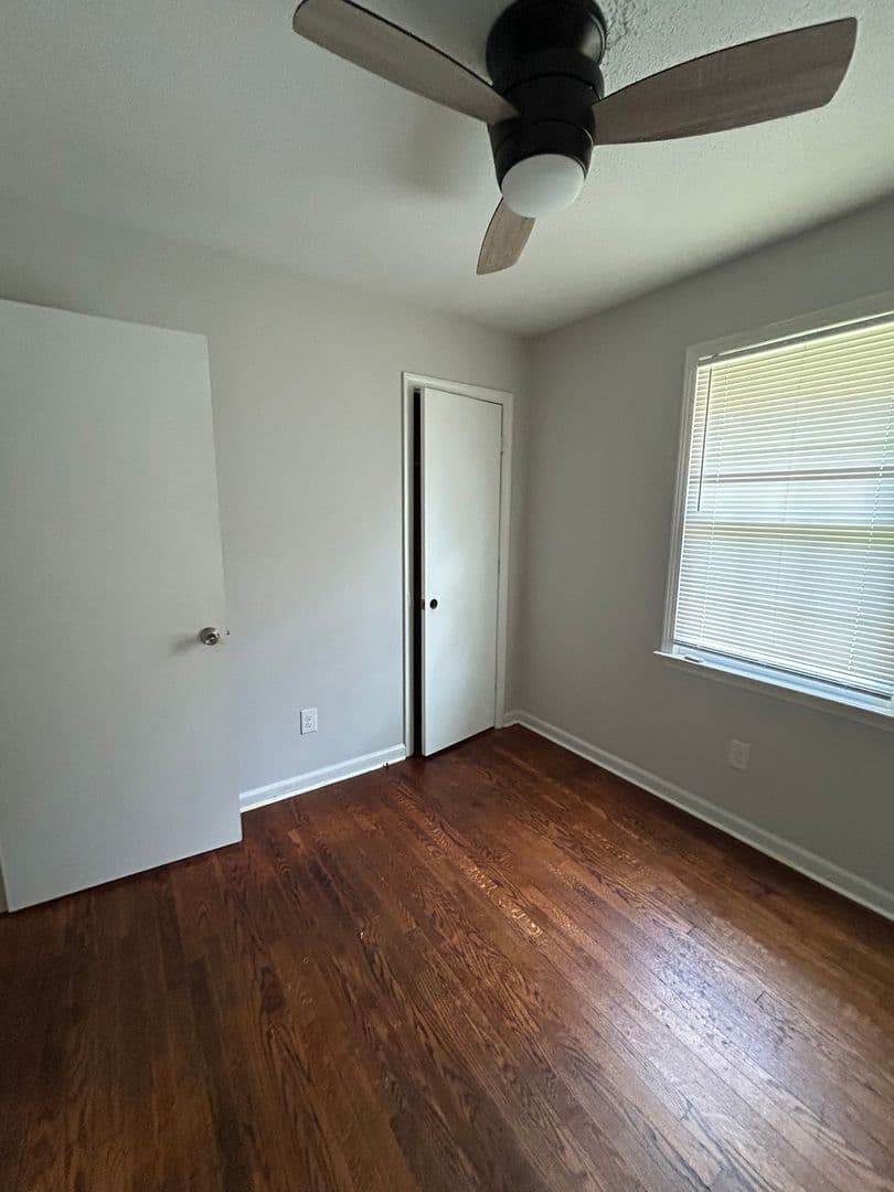 Columbia House: 3825 Monroe Street