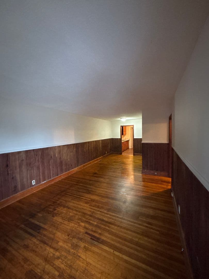 Columbia Apartment: 317 Beltline Blvd