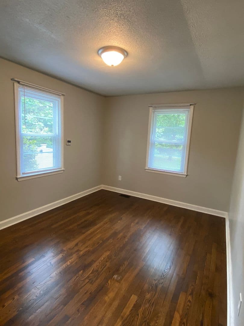 Columbia House: 1121 South Kilbourne Road