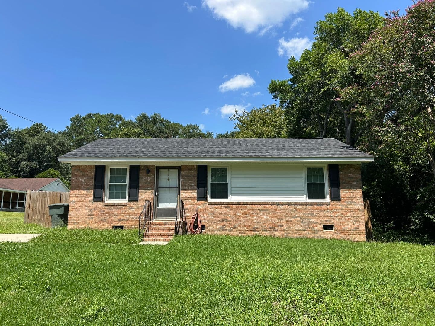 Columbia House: 3825 Monroe Street