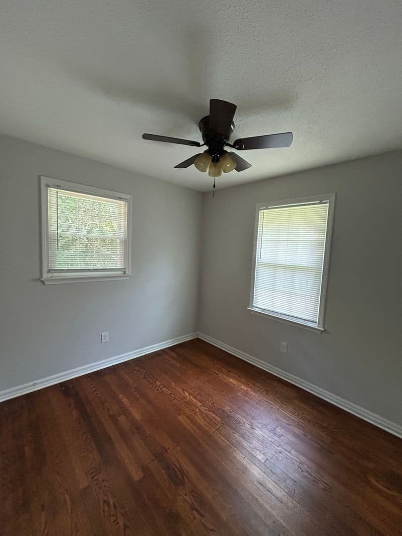 Columbia House: 3825 Monroe Street