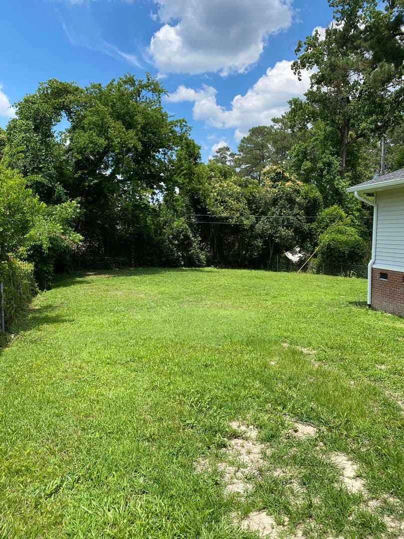Columbia House: 3811 Barwick Street