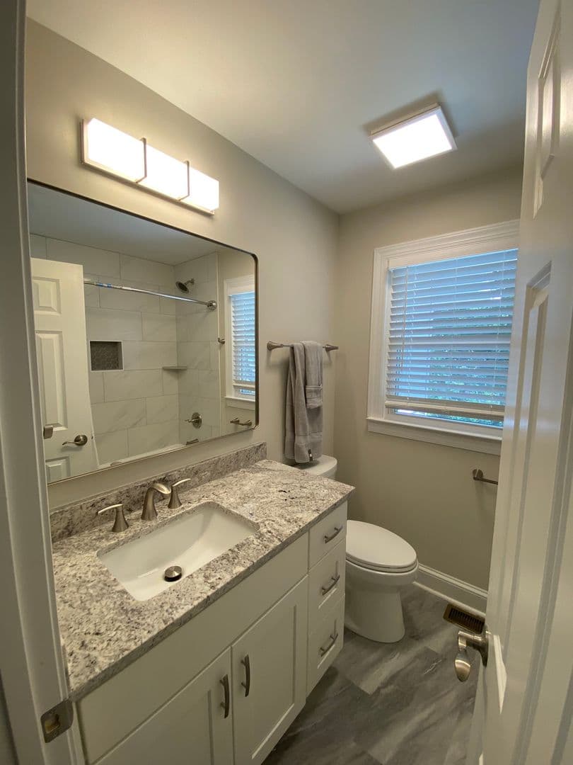 Columbia House: 3811 Barwick Street