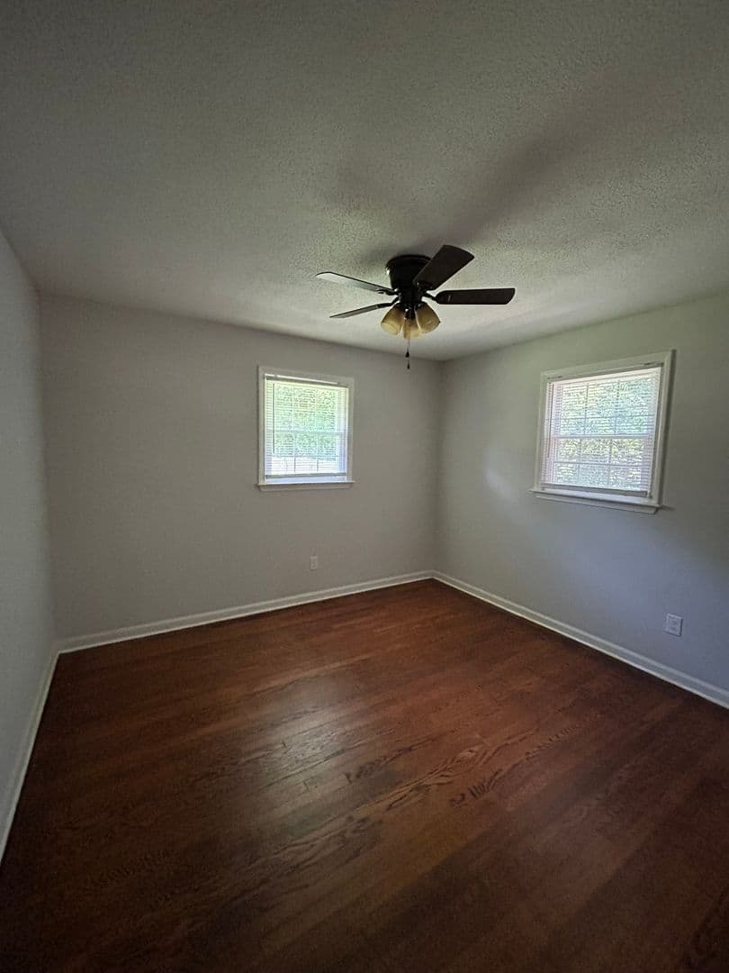 Columbia House: 3825 Monroe Street