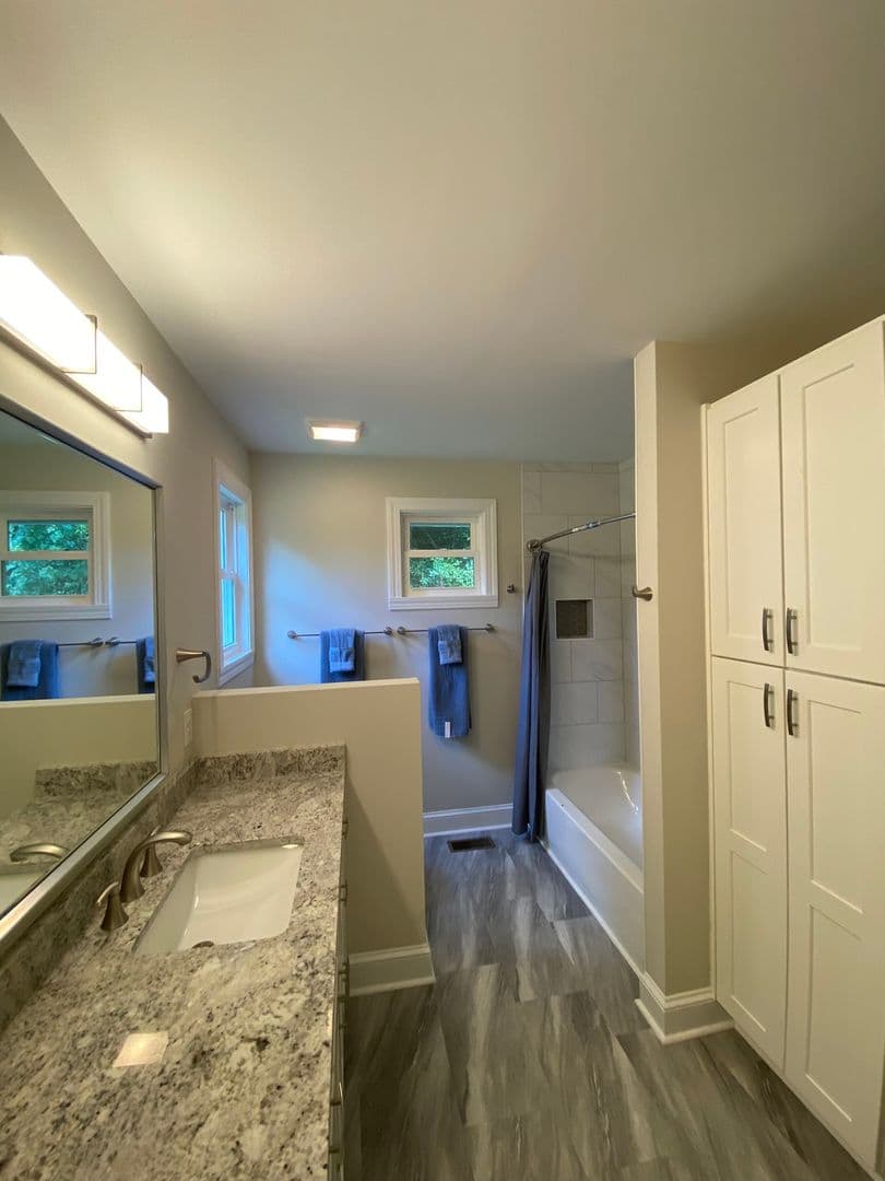 Columbia House: 3811 Barwick Street