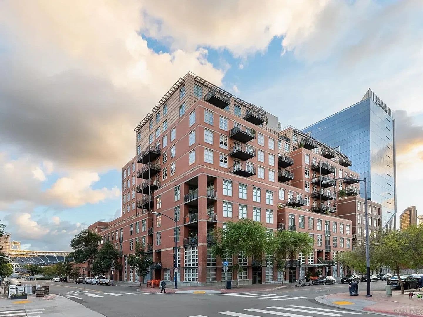 San Diego Condo: 877 Island
