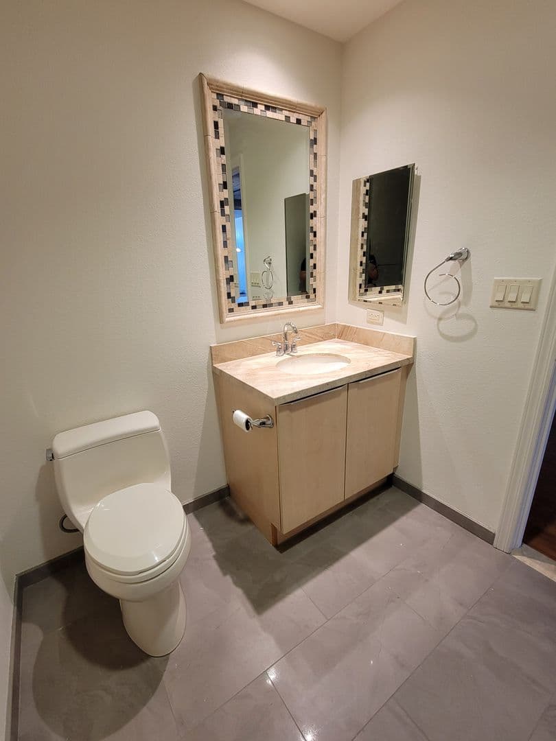 San Diego Condo: 877 Island