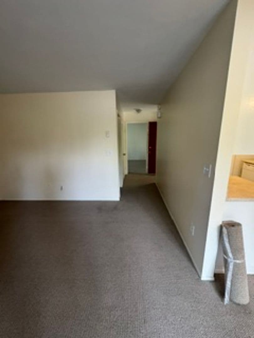La Mesa Apartment: 5877 Baltimore Drive