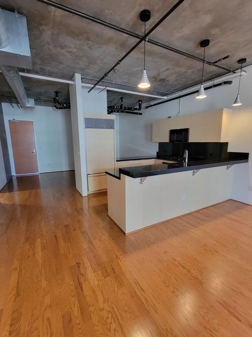 San Diego Condo: 877 Island