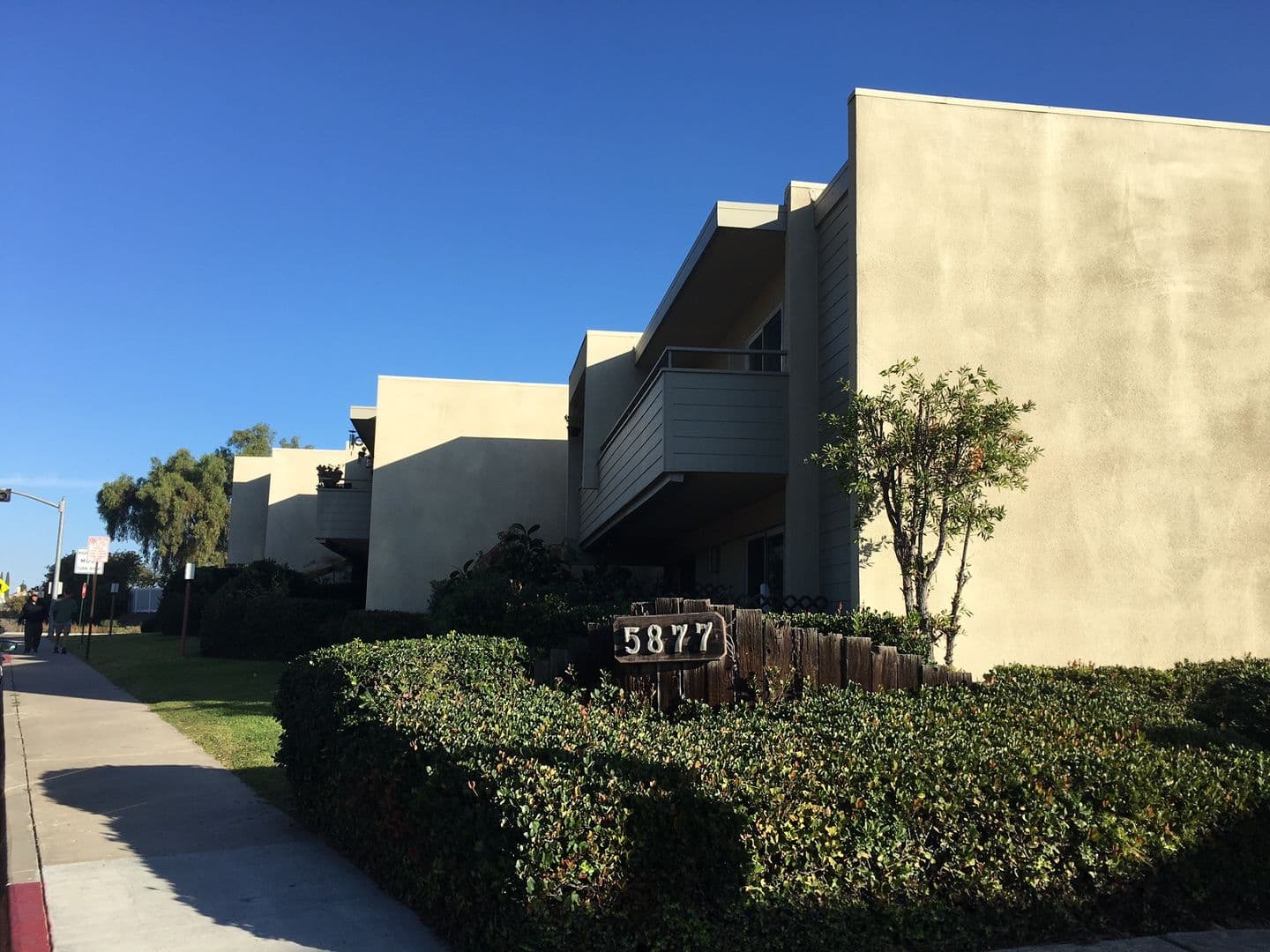 La Mesa Apartment: 5877 Baltimore Drive
