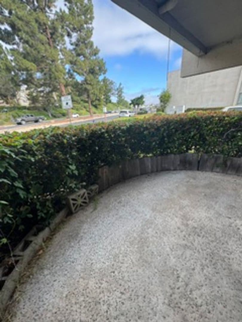 La Mesa Apartment: 5877 Baltimore Drive