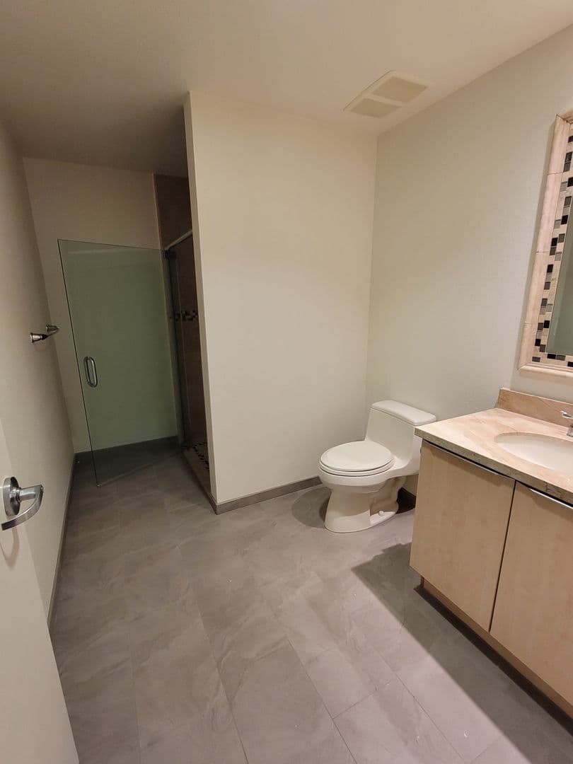 San Diego Condo: 877 Island