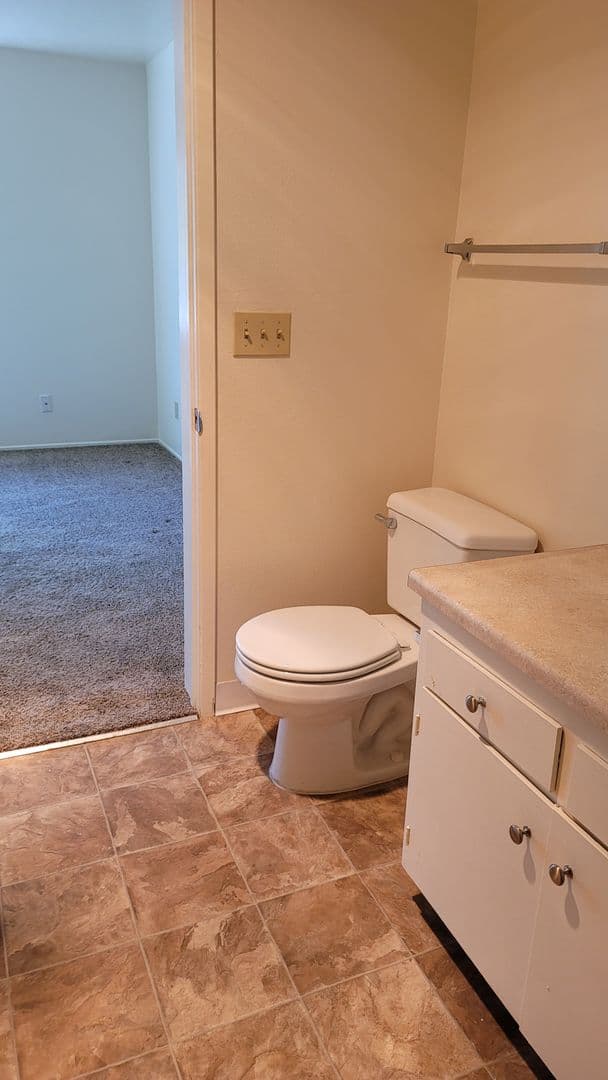 La Mesa Apartment: 5877 Baltimore Drive