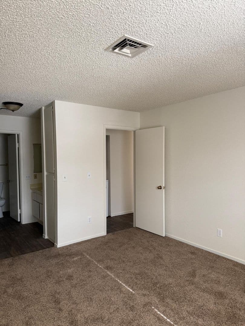 Las Vegas Condo: 4824 Nara Vista Way #201