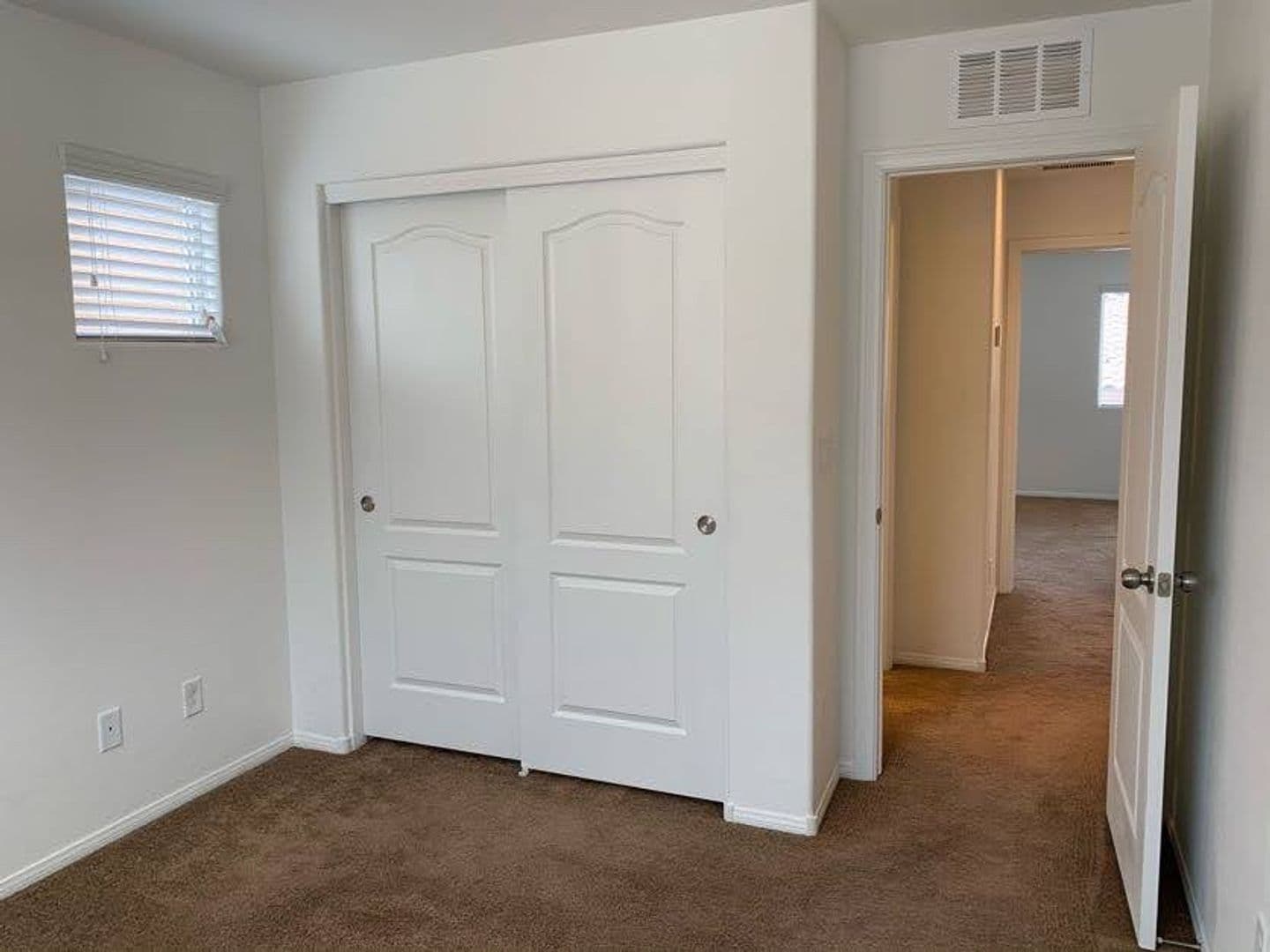 Las Vegas House: 7752 Broadloom Court