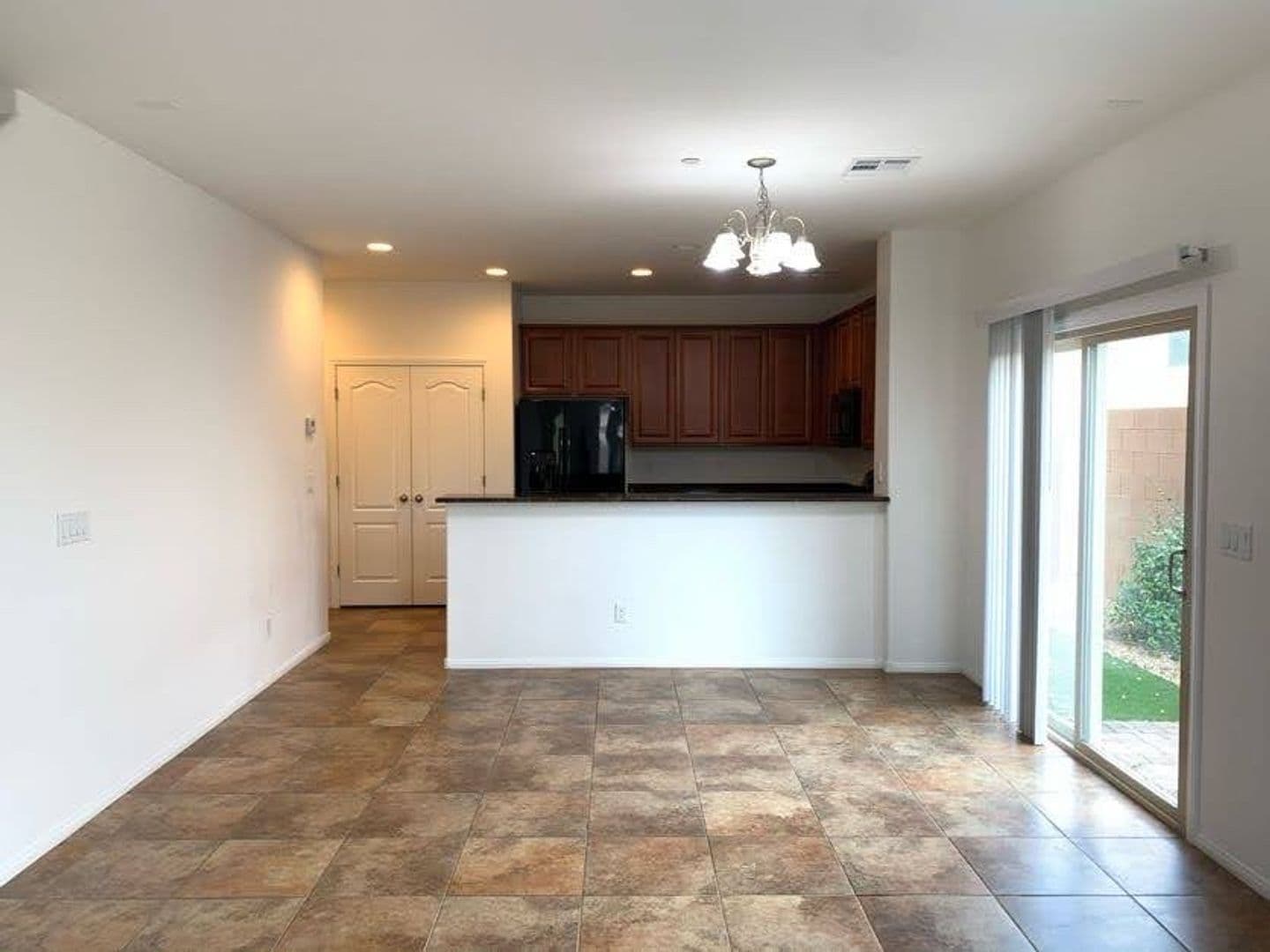 Las Vegas House: 7752 Broadloom Court
