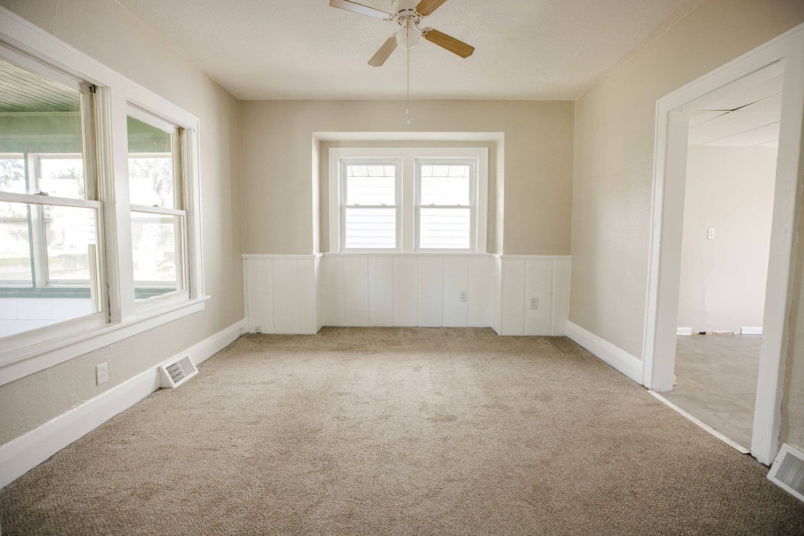 Toledo House: 3840 Willys Parkway