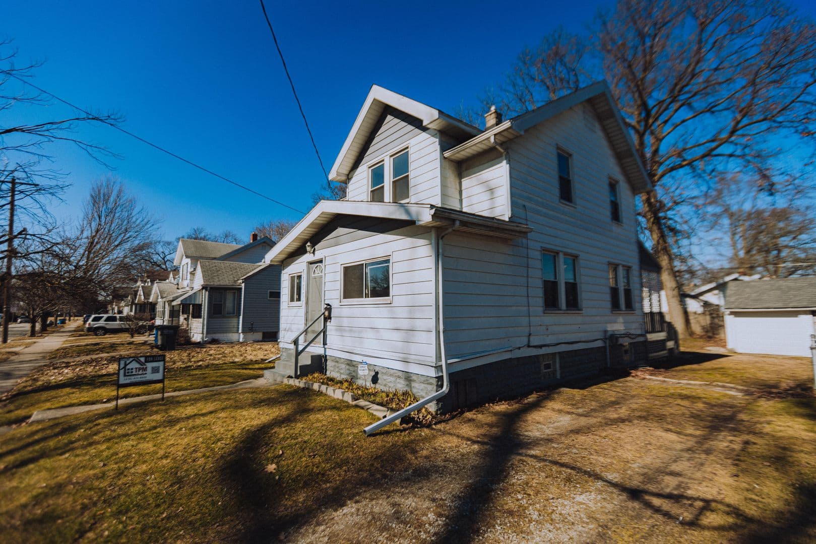 Toledo House: 1806 Marne Ave.