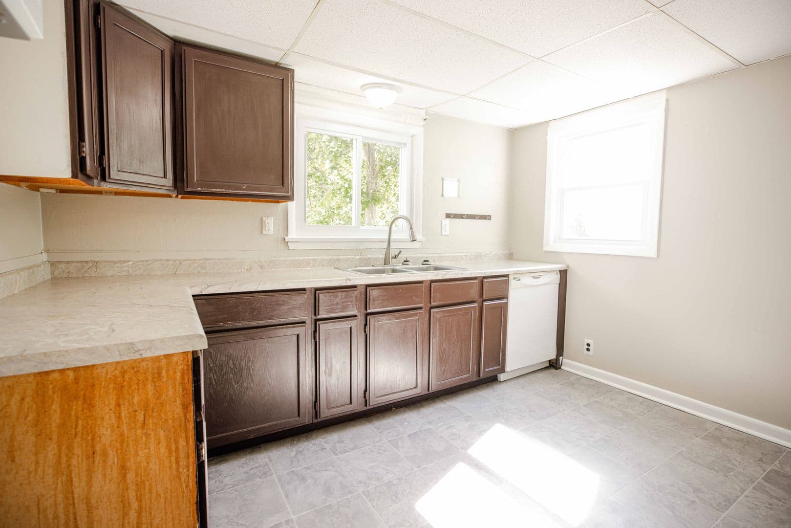 Toledo House: 3840 Willys Parkway