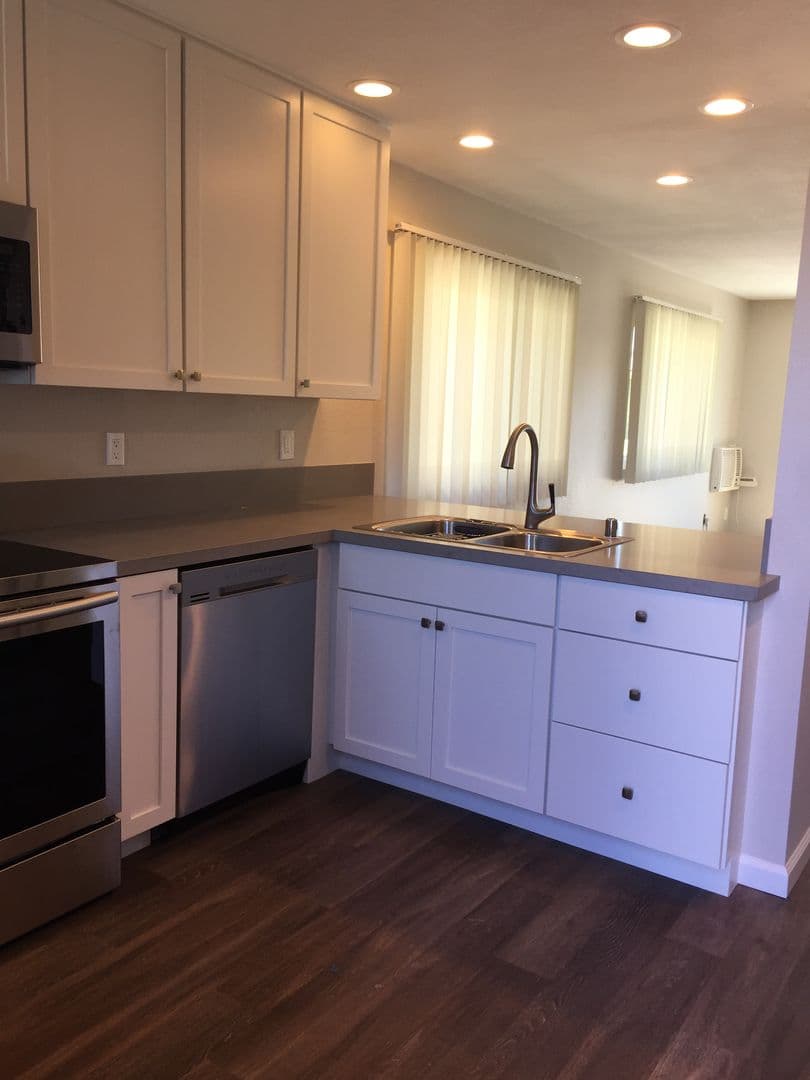 El Cajon Apartment: 1221 Oro Street