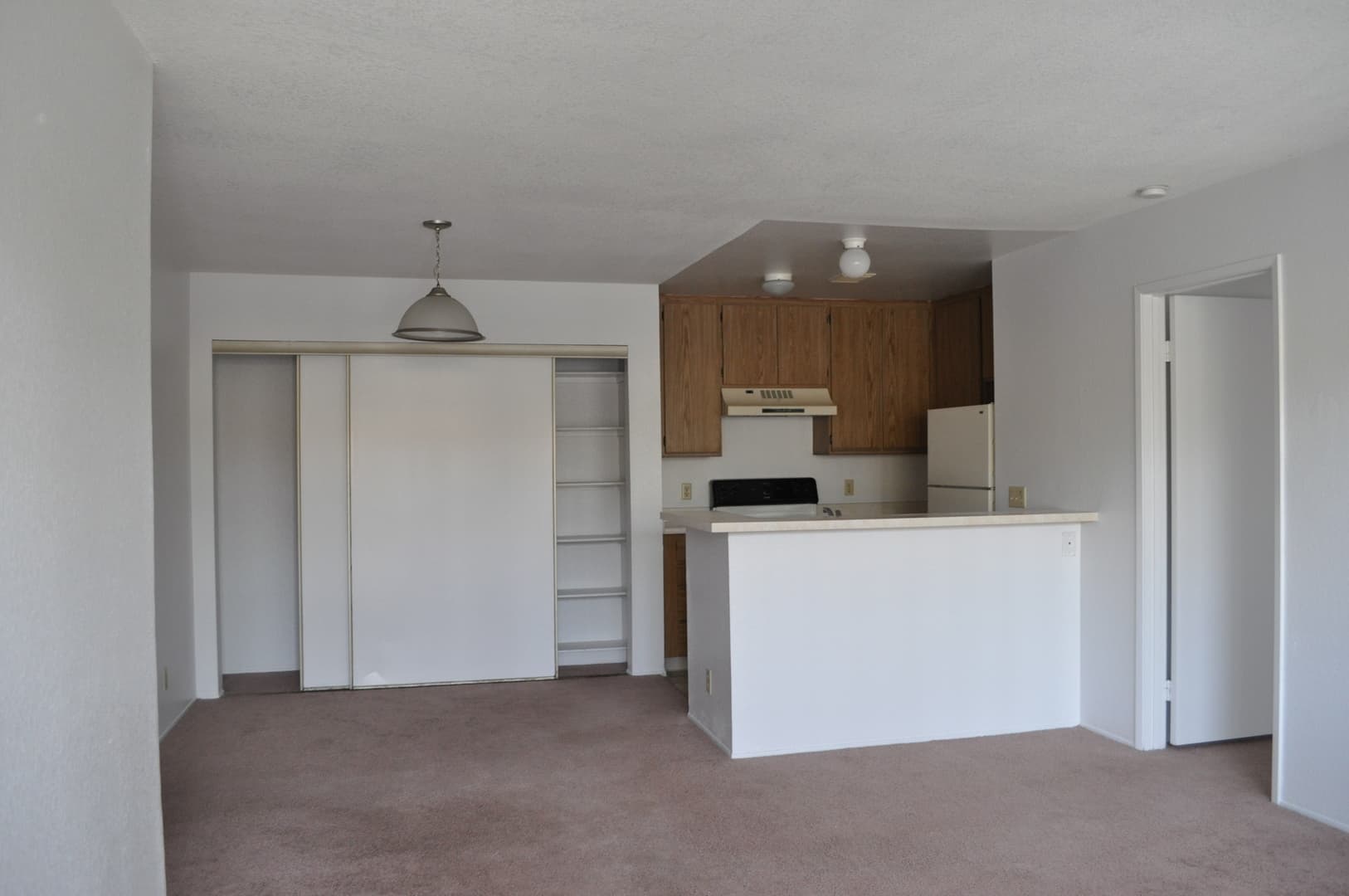 El Cajon Apartment: 1535 Granite Hills Dr