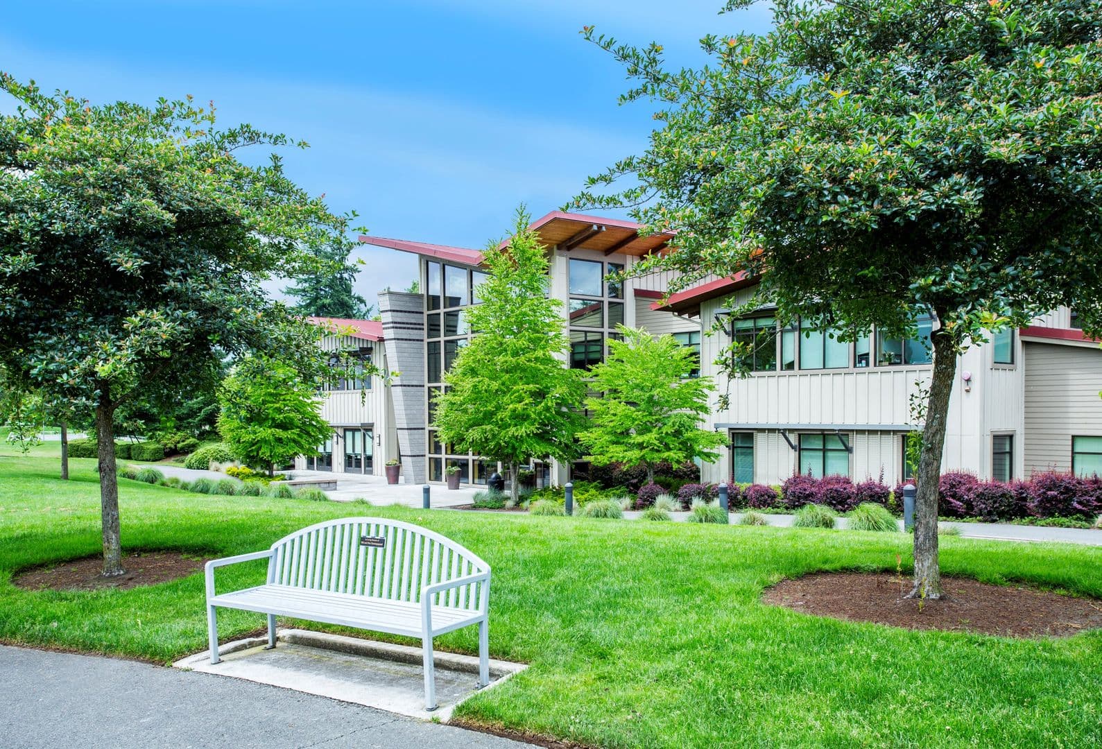 Bellevue Apartment: 16053 - 16057 NE 8th St