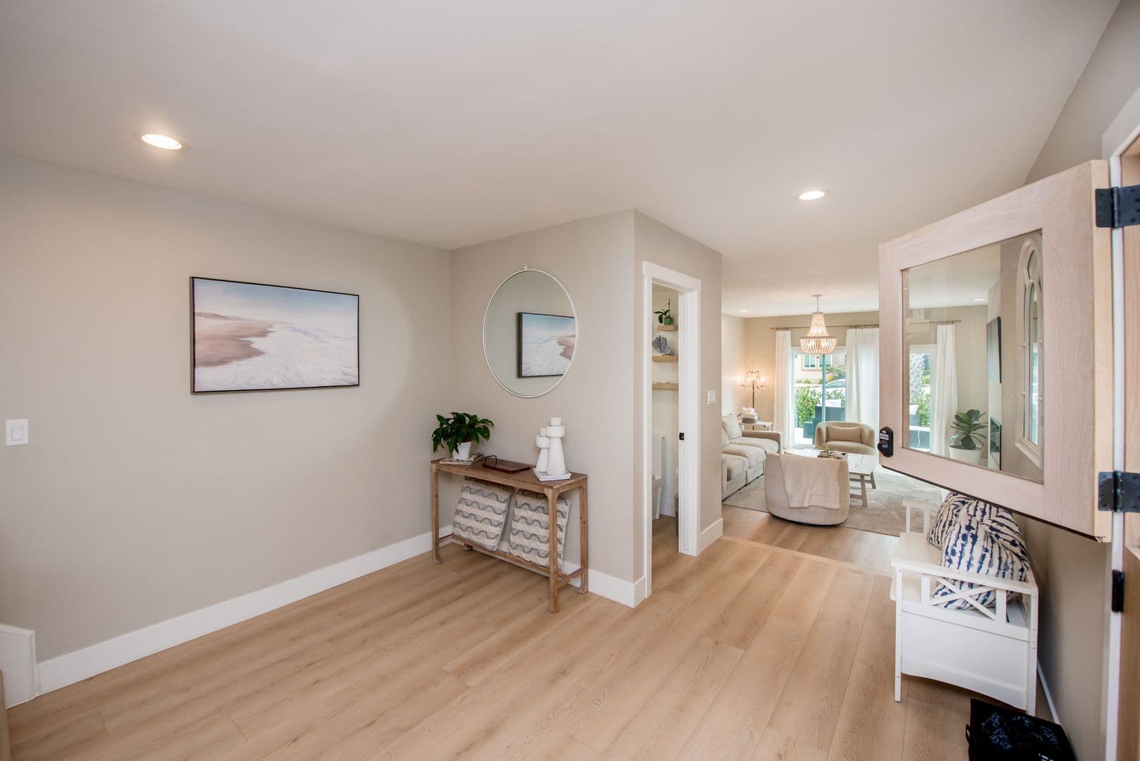 Huntington Beach House: 207 21st Street