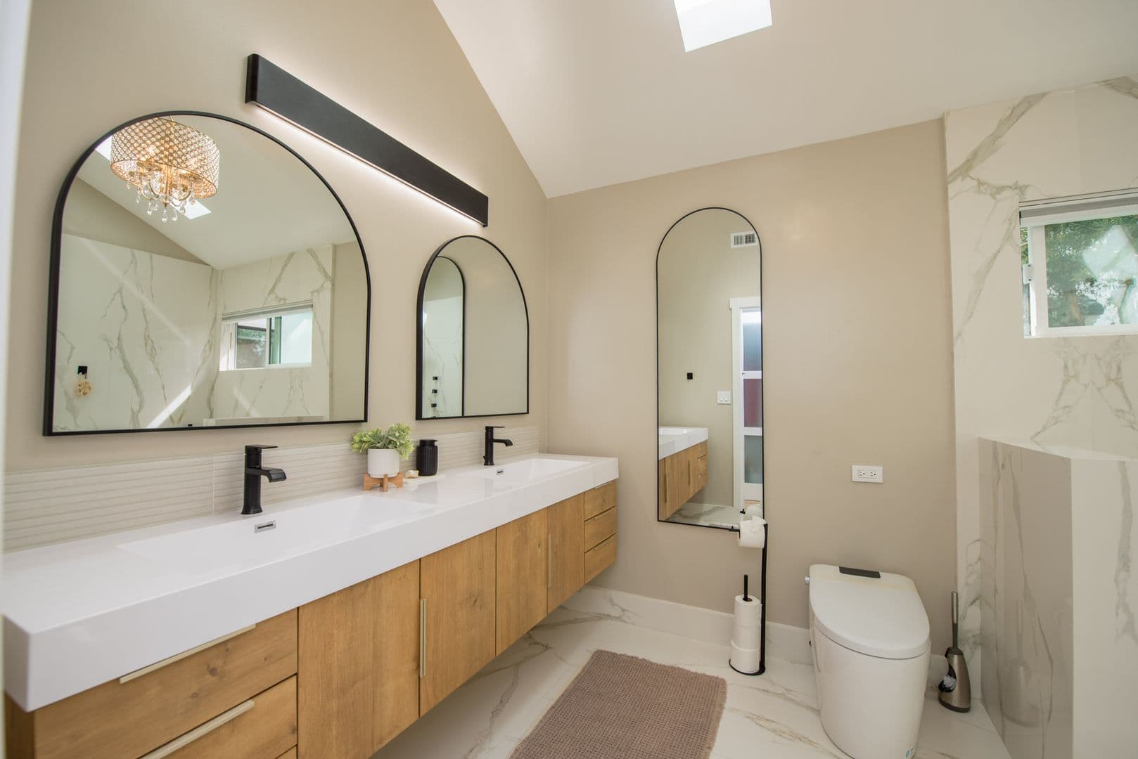 Huntington Beach House: 207 21st Street