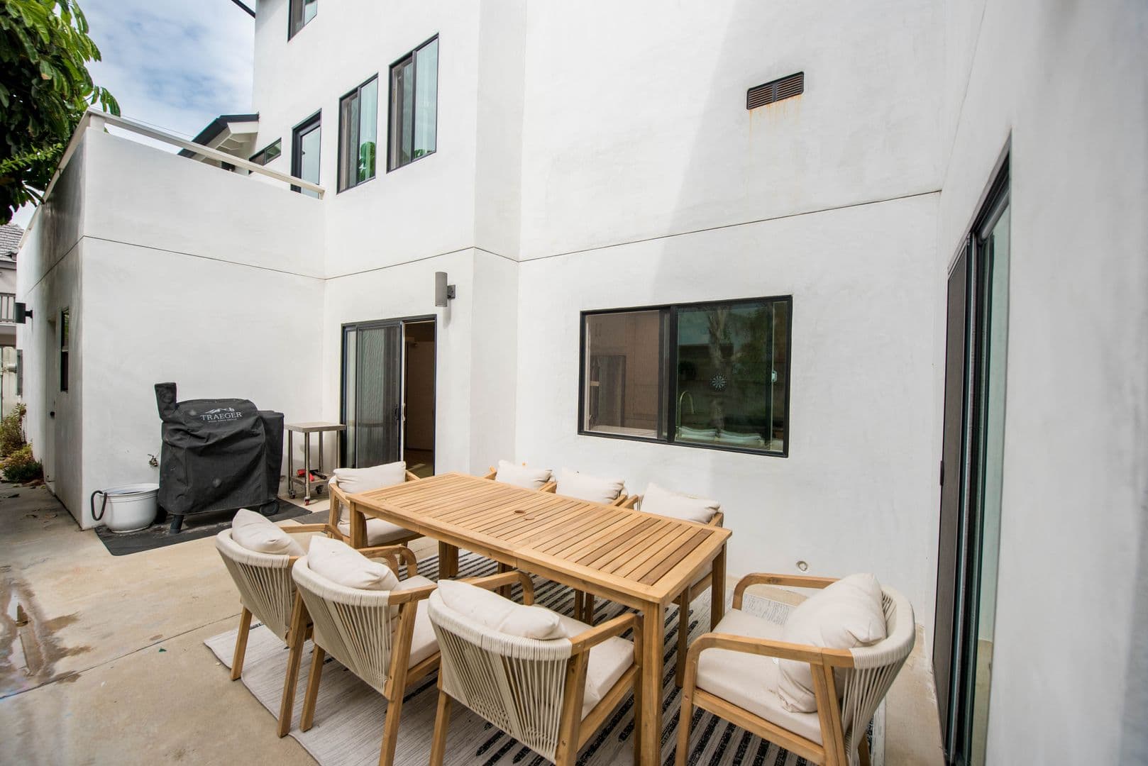 Huntington Beach House: 207 21st Street