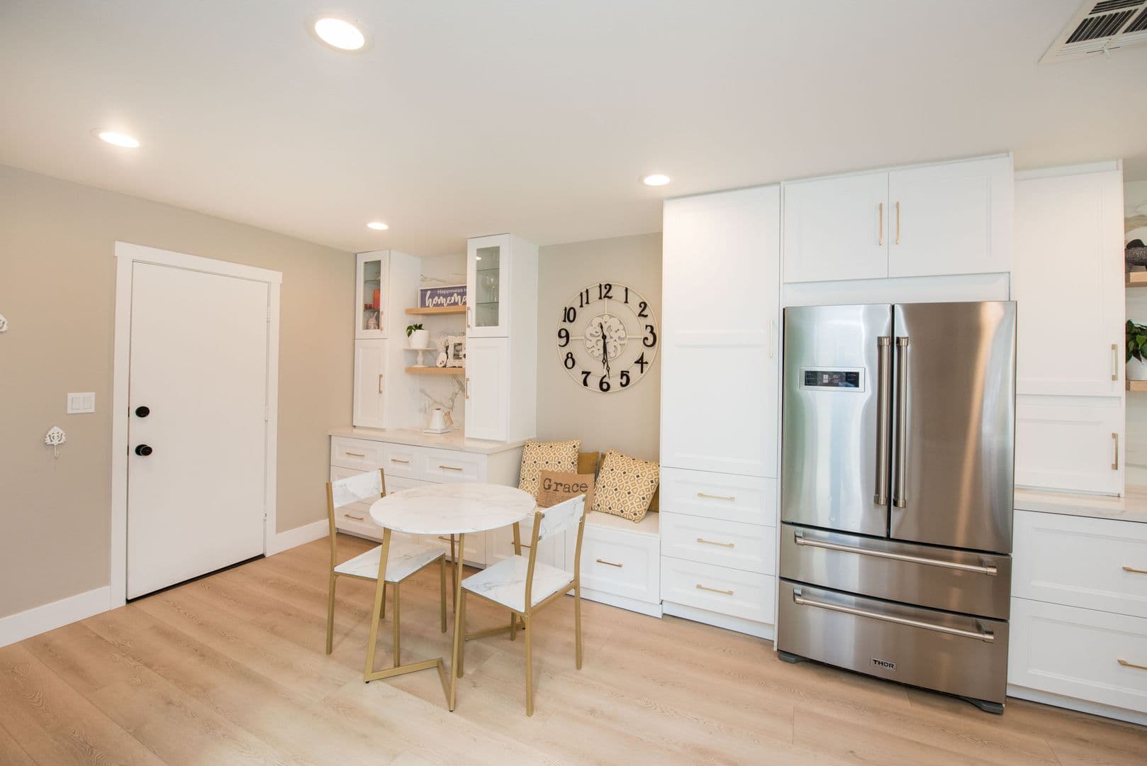 Huntington Beach House: 207 21st Street