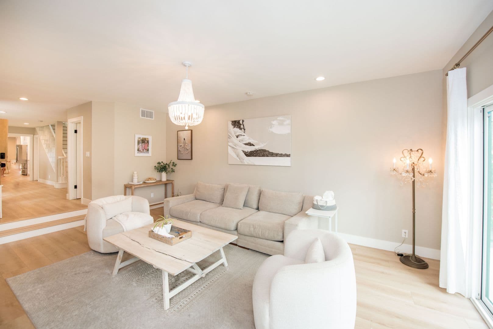 Huntington Beach House: 207 21st Street