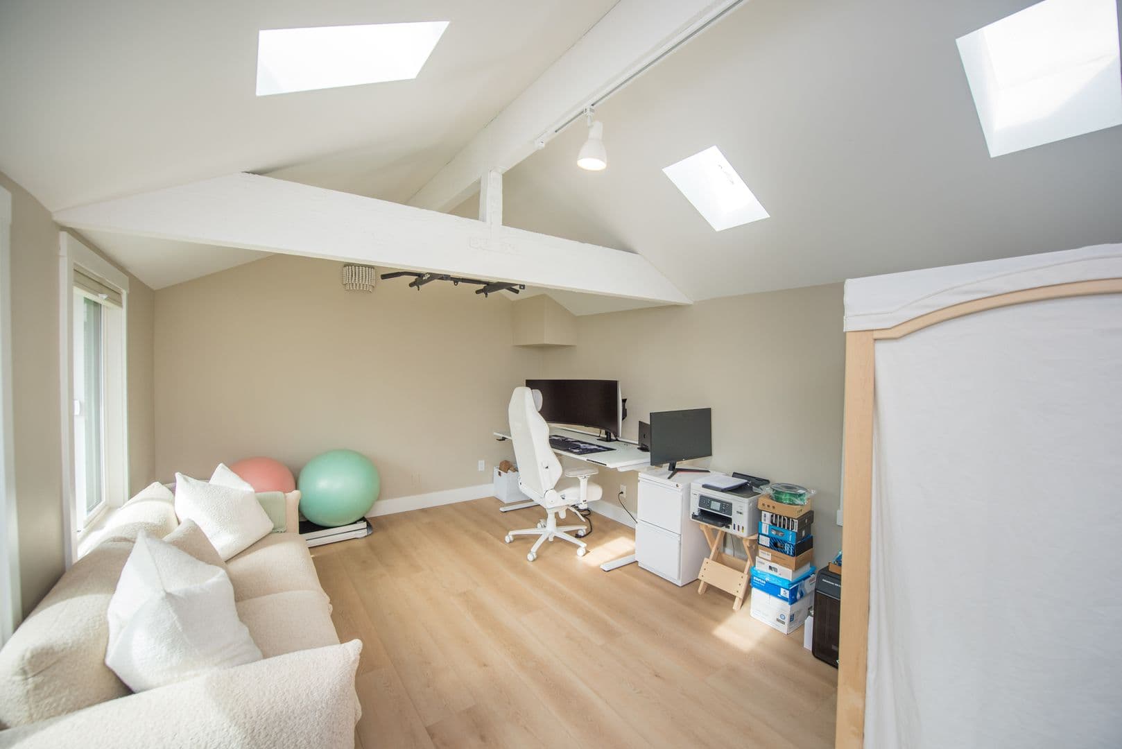 Huntington Beach House: 207 21st Street