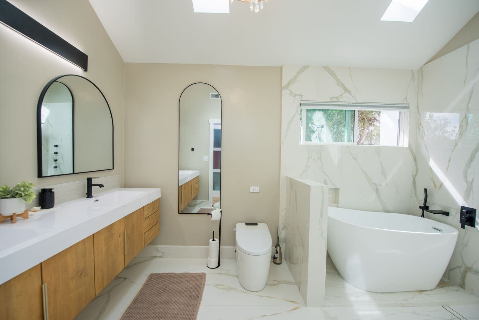Huntington Beach House: 207 21st Street