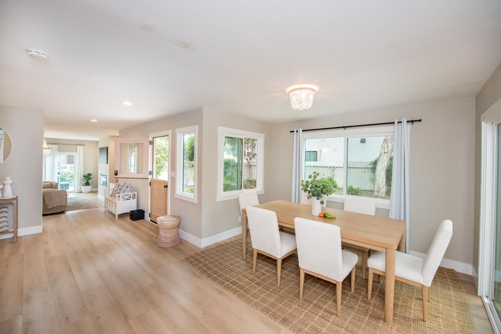 Huntington Beach House: 207 21st Street