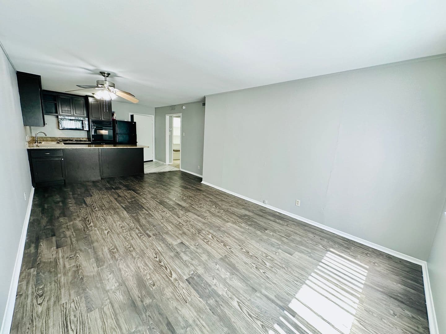 Austin Apartment: 601 W. 11th St.