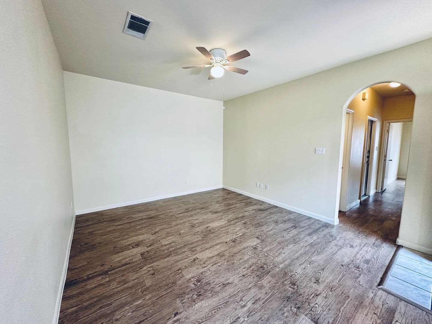 Round Rock Apartment: 2873 Southampton