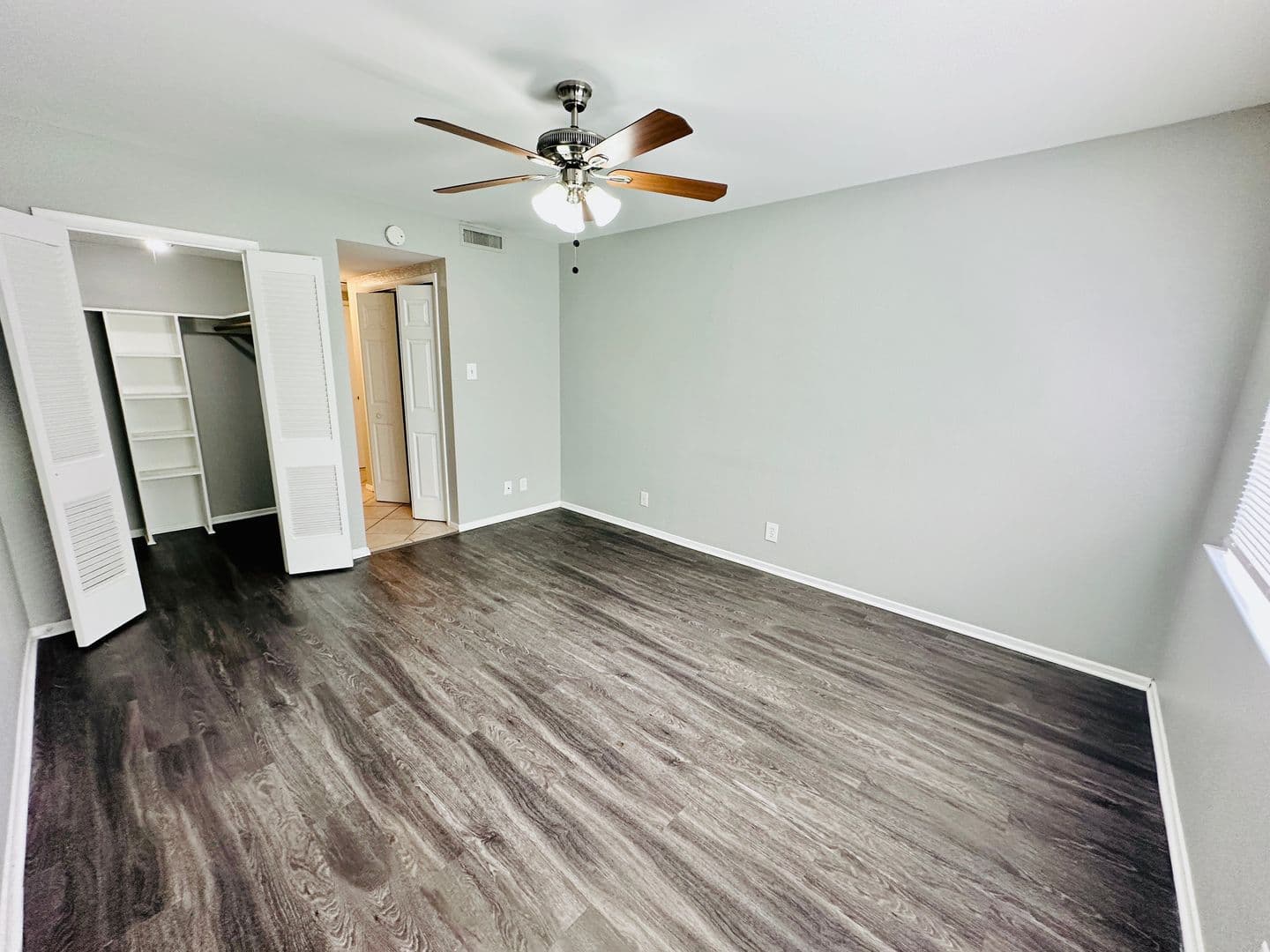 Austin Apartment: 601 W. 11th St.