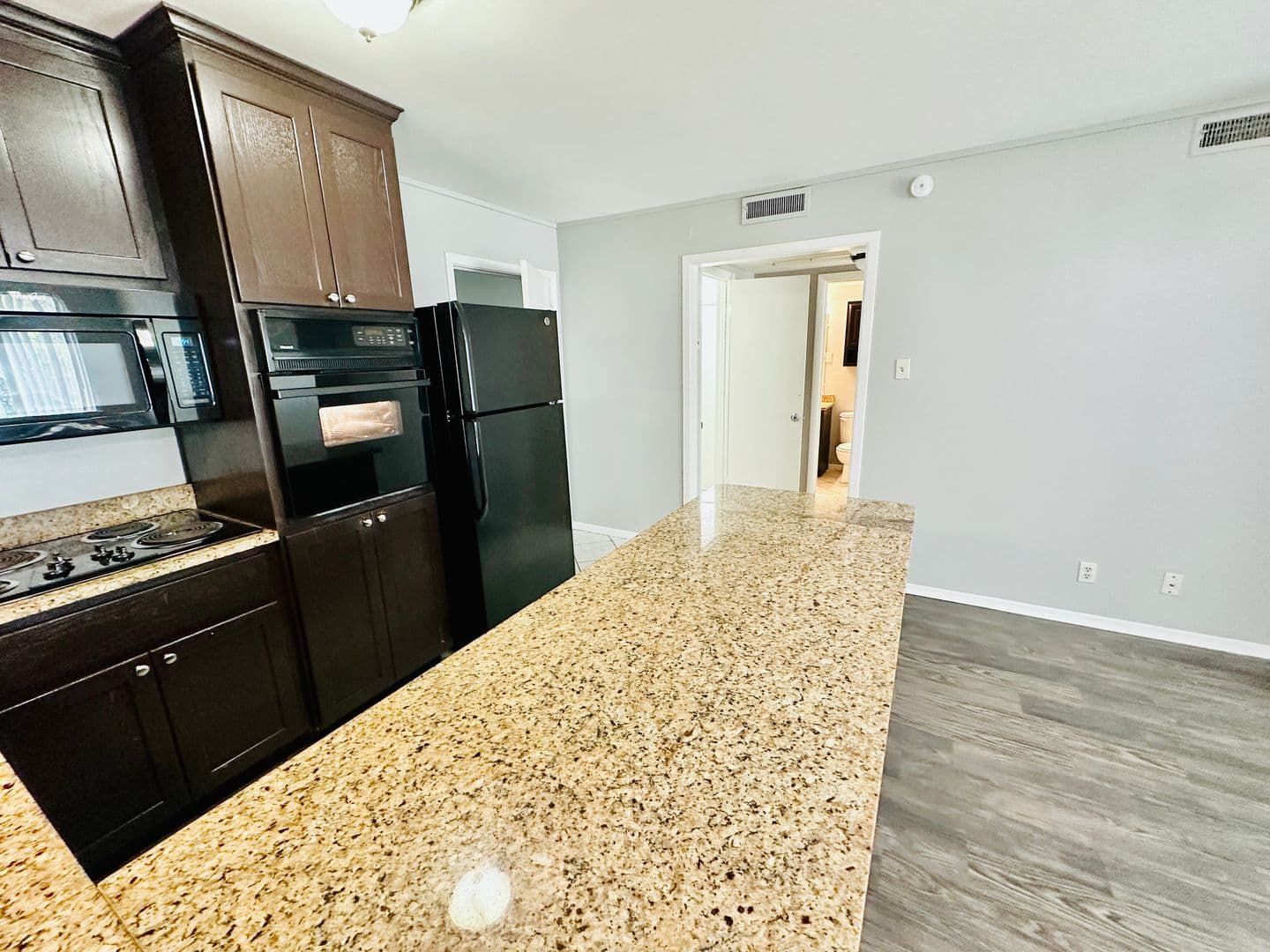 Austin Apartment: 601 W. 11th St.