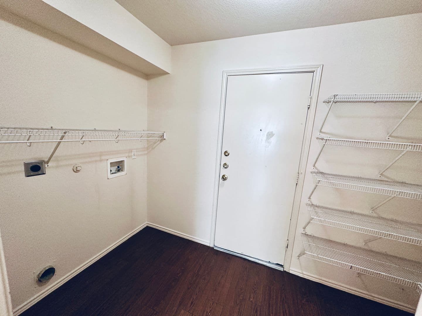 Austin House: 11513 James B Connolly Ln