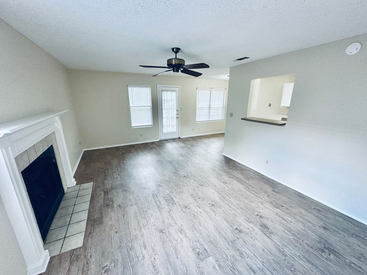 Austin Apartment: 379 Fantail Loop