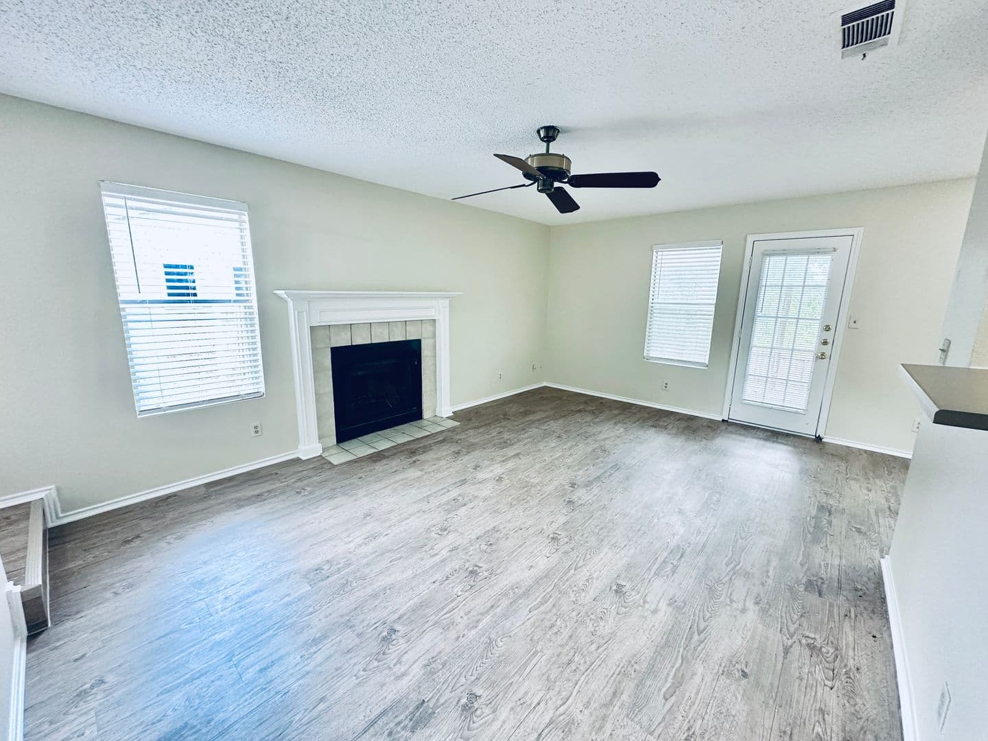 Austin Apartment: 379 Fantail Loop