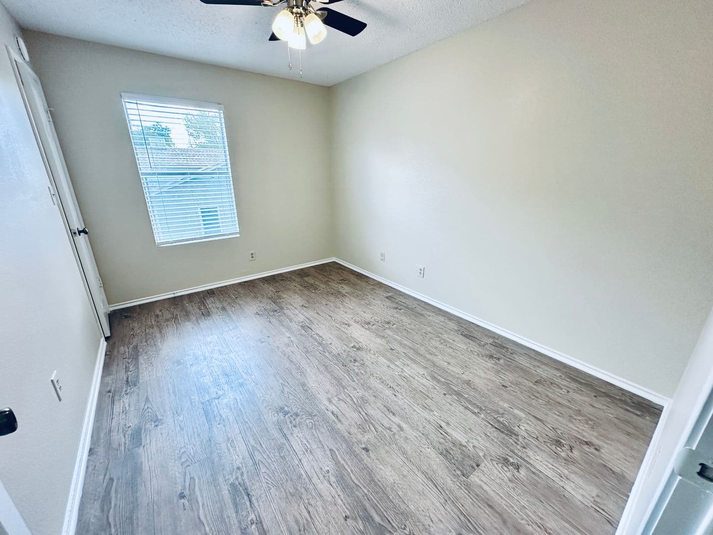 Austin Apartment: 379 Fantail Loop