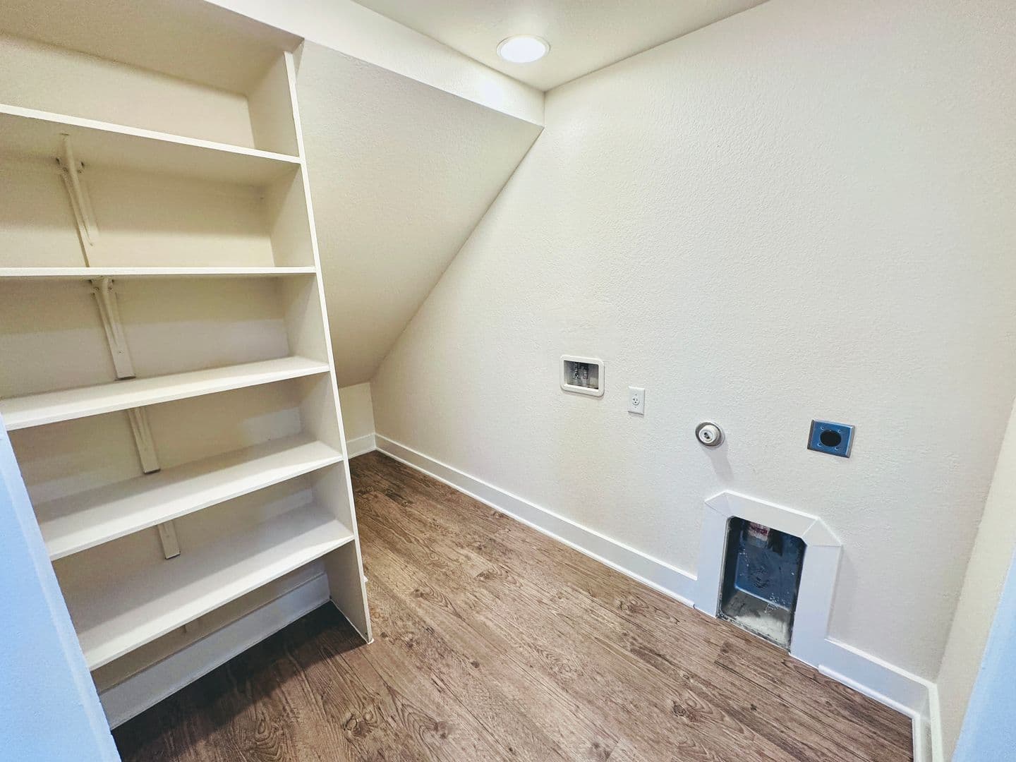 Georgetown Apartment: 2216 Creekside Ln