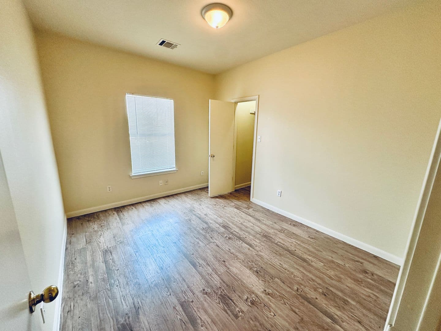 Round Rock Apartment: 2873 Southampton