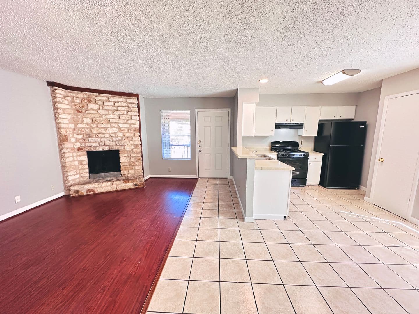 Austin Apartment: 9808 Roxanna Dr