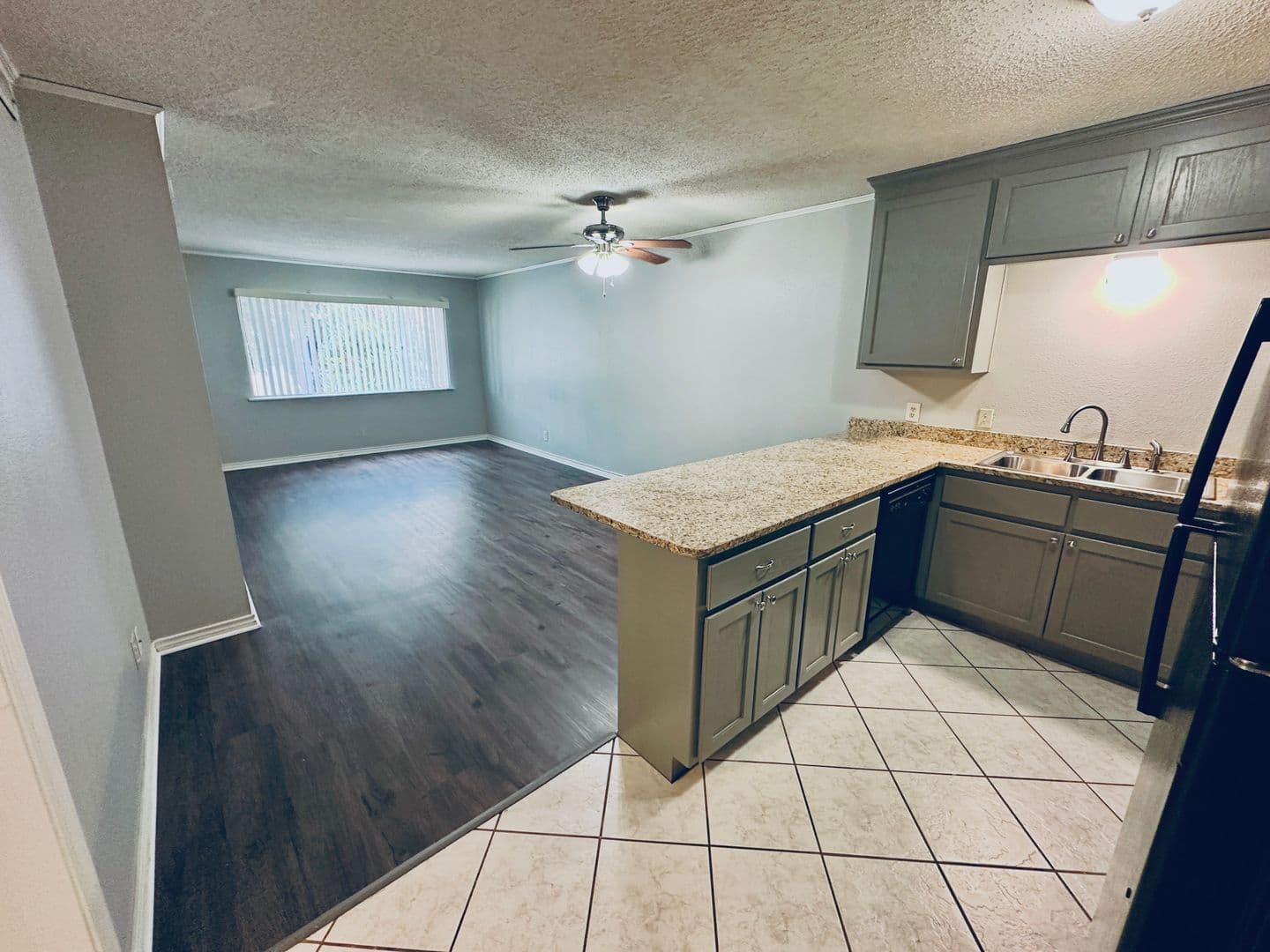 Austin Apartment: 601 W. 11th St.