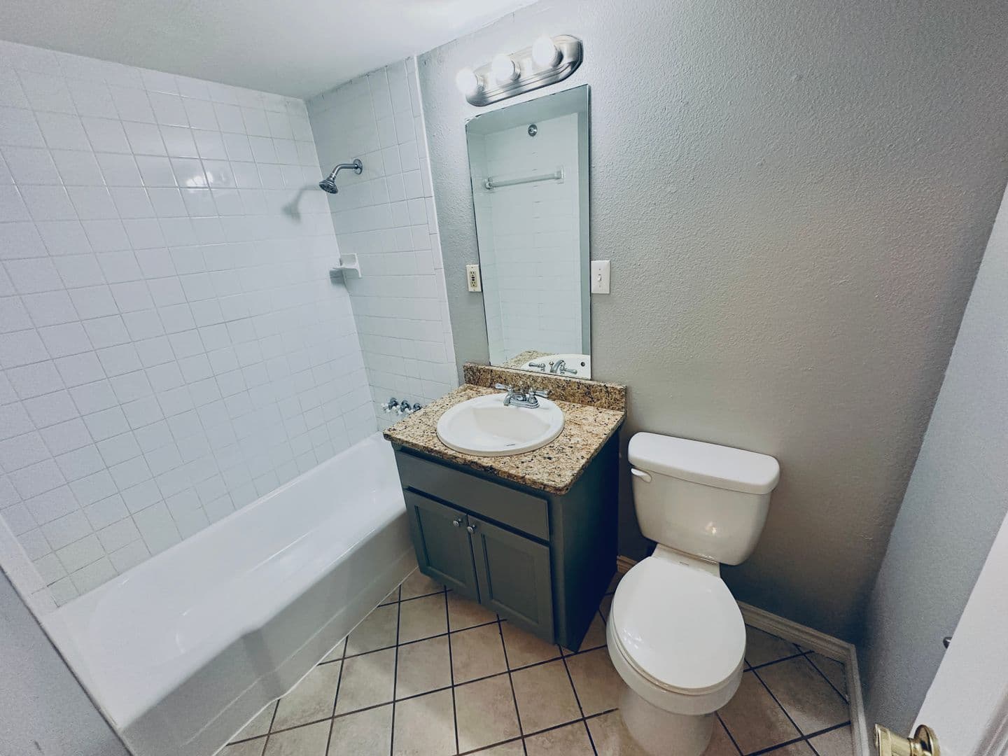 Austin Apartment: 601 W. 11th St.